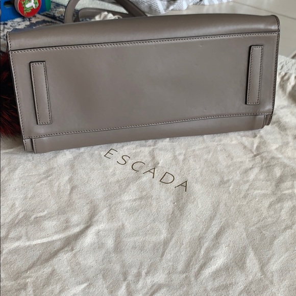 escada leather bag - Picture 8 of 8